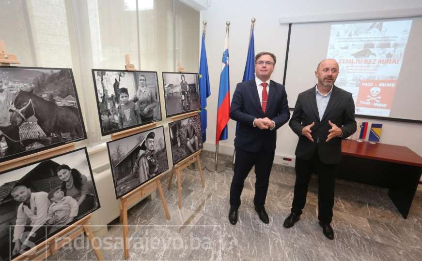 U Ambasadi Slovenije otvorena izložba portreta preživjelih od mina